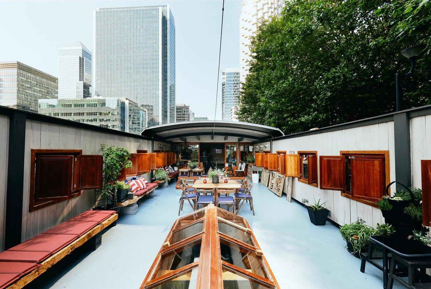 Le Sorelle Bateau-hôtel Londres